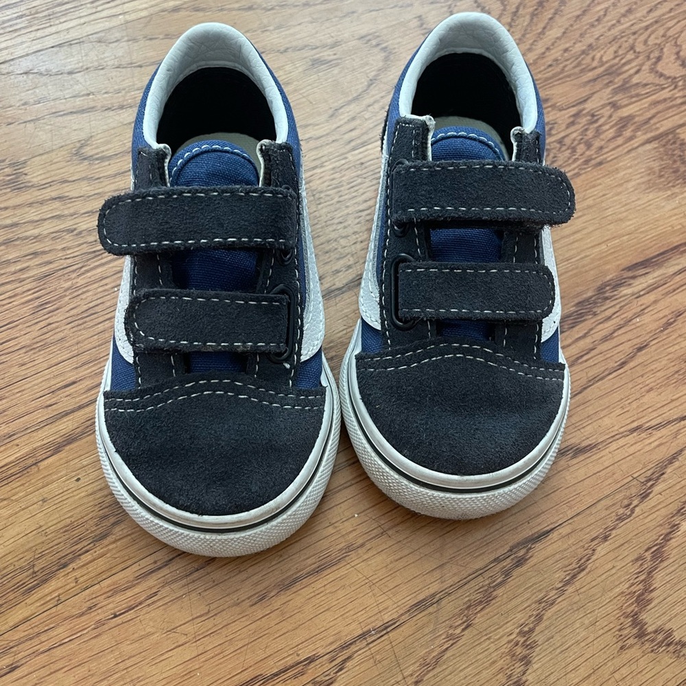 Vans Toddler Navy and Black Velcro Trainers